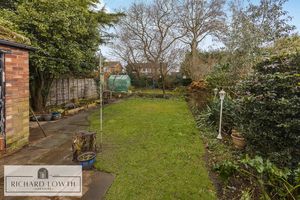 Private Garden- click for photo gallery